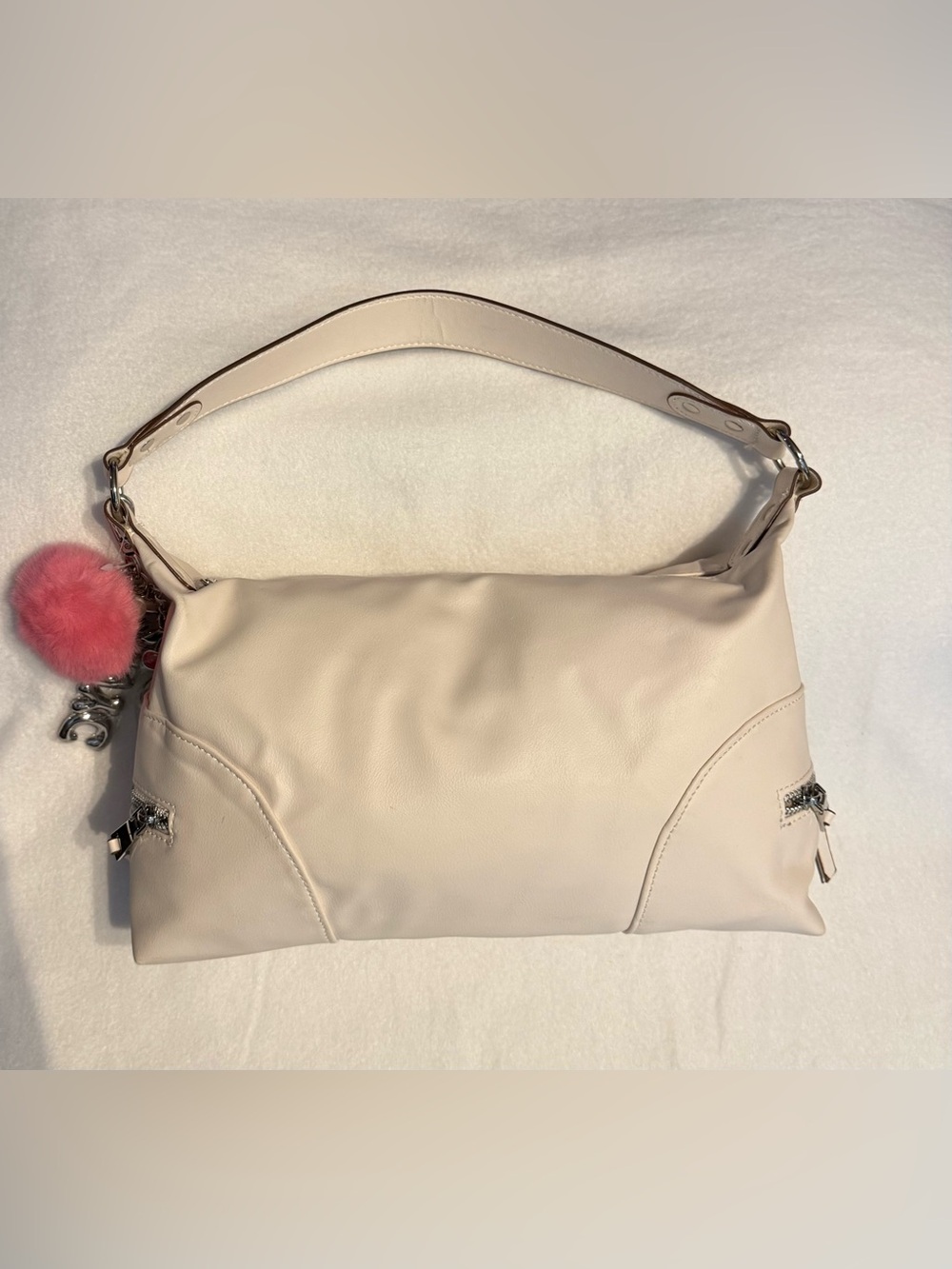 Madden NYC Cream Faux Leather Shoulder Bag Y2K Baguette Purse - Picture 6 of 14
